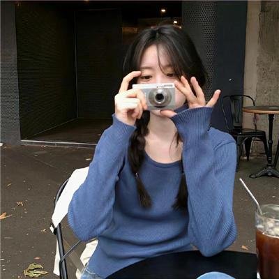 罗龙镇女人 海报